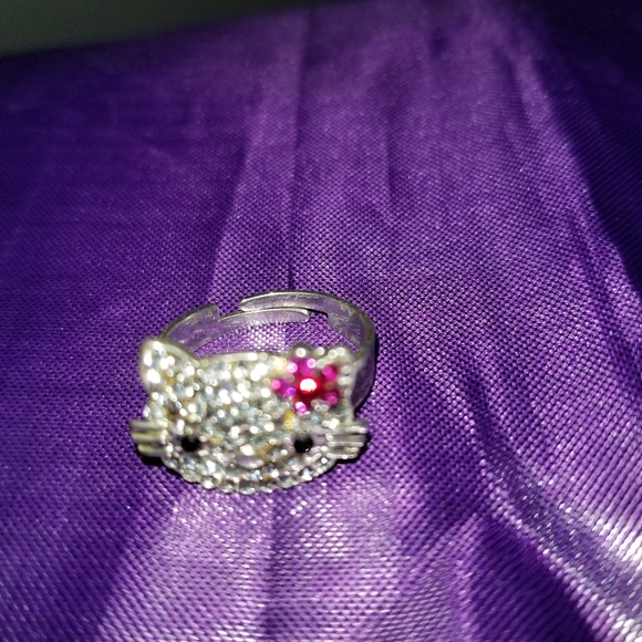 3 piece Hello Kitty.. Ring, Necklace and Bracelet - Picture 3 of 5